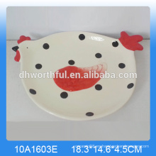 Platos decorativos de cerámica al por mayor para restaurantes con forma de pollo